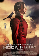 Autógrafos de colección firmados THE HUNG GAMES: MOCKINGJAY - 2 póster de la película, usado segunda mano  Embacar hacia Argentina