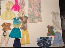 Barbie clothes and d'occasion  Expédié en Belgium