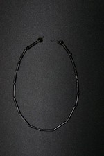 Collana corallo nero usato  Bologna