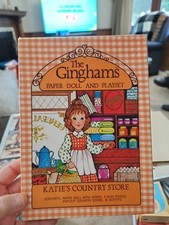 Boneca de papel e conjunto de brincadeiras The Ginghams, Katie's Country Store comprar usado  Enviando para Brazil