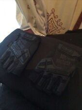 mechanix gloves for sale  FARNHAM