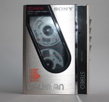 Silver sony walkman for sale  ANSTRUTHER