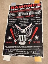 Cartaz original 2004 concerto Ramones Beat On Cancer - Blondie, The Strokes, mais comprar usado  Enviando para Brazil