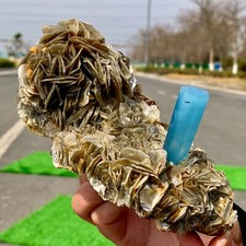 Esemplare cristalli cassiterit usato  Spedire a Italy
