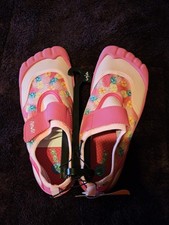 Girls water shoes for sale  Westland