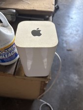 Apple a1470 emc2635 d'occasion  Expédié en Belgium