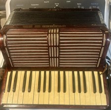 Acordeão Hohner Verdi II vintage muito raro feito na Alemanha 🔥🔥🔥 comprar usado Acordeão Hohner Verdi II vintage muito raro feito na Alemanha 🔥🔥🔥 comprar usado  Enviando para Brazil