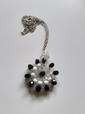 Joli pendentif noir d'occasion  Rillieux-la-Pape