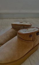 Uggs australia d'occasion  Lyon VIII