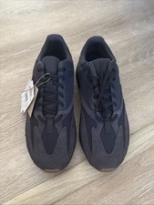 Adidas Yeezy Boost 700 Utility preto, usado comprar usado  Enviando para Brazil