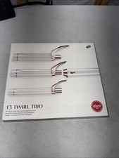 Ferro de ondulação T3 Twirl Trio com três barris intercambiáveis Modelo: 76584 comprar usado Ferro de ondulação T3 Twirl Trio com três barris intercambiáveis Modelo: 76584 comprar usado  Enviando para Brazil