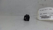 Prise usb bmw d'occasion  Sainte-Livrade-sur-Lot