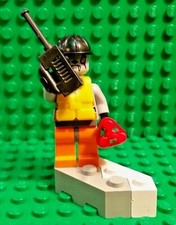 LOTE de 7 peças LEGO para Minifig Demolition Alien, Dynamite, Chapéu, Rádio, Colete, Base comprar usado LOTE de 7 peças LEGO para Minifig Demolition Alien, Dynamite, Chapéu, Rádio, Colete, Base comprar usado  Enviando para Brazil