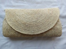 Pochette rafia fatta usato  Busto Arsizio