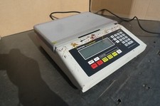 Pantone formula scale for sale  LEVEN