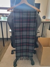 écharpe burberry d'occasion écharpe burberry d'occasion  Limoges-