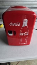 Mini refrigerador Coca-Cola Classic Coca-Cola com cabo 120v usado 9 1/2" de altura comprar usado  Enviando para Brazil