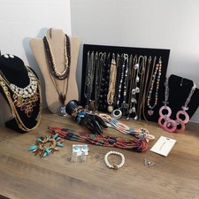 Vintage jewelry lot for sale  Harriman