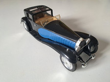Modellino solido bugatti usato  Piacenza