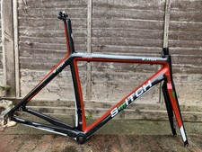 Carbon fibre road for sale  LONDON