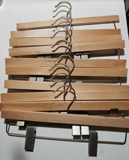 Conjunto de 10 cabides saia calças tom natural madeira comprar usado Conjunto de 10 cabides saia calças tom natural madeira comprar usado  Enviando para Brazil