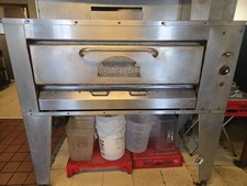 Montague pizza oven for sale  Independence
