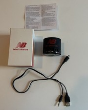 Mini alto-falante portátil sem fio New Balance modelo B13, cor preta, com caixa comprar usado  Enviando para Brazil