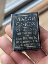 **RARO** Mason Cords Tire Sales Co South Bend IND Indiana Advertising Match Safe comprar usado  Enviando para Brazil