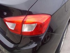 Used Right Tail Light Assembly fits: 2016 Chevrolet Cruze VIN B 4th digit New St, usado comprar usado  Enviando para Brazil