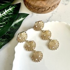 Gold seashell earrings for sale  Bartlett