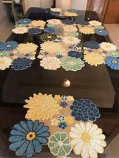 Conjunto de jantar de miçangas multicoloridas florais primavera com 1 corredor 6 placemat e 6 montanhas-russas comprar usado  Enviando para Brazil