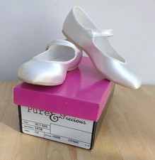 Girls wedding shoes for sale  EASTBOURNE