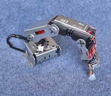 Braccia robotiche industriali usato Braccia robotiche industriali usato Spedire a Italy
