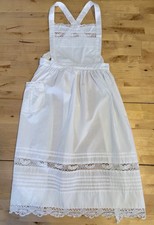 Avental bordado de renda vintage de papel linho branco feito à mão comprar usado Avental bordado de renda vintage de papel linho branco feito à mão comprar usado  Enviando para Brazil