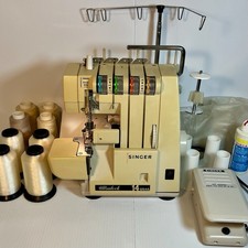 Máquina de costura Singer Ultralock 14U64A Overstitch Serger 4 fios com pedal comprar usado  Enviando para Brazil