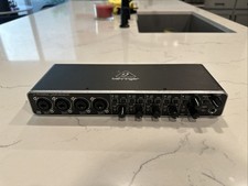 Interface Behringer U-Phoria UMC404HD USB áudio/MIDI - Preto comprar usado Interface Behringer U-Phoria UMC404HD USB áudio/MIDI - Preto comprar usado  Enviando para Brazil