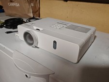 Proiettore fullhd panasonic usato  Vizzola Ticino