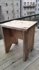 Petit tabouret rustique d'occasion Petit tabouret rustique d'occasion  Olliergues