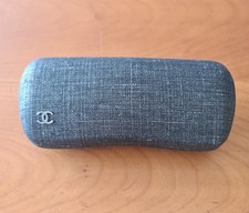 Chanel porta occhiali usato  Paderno Dugnano