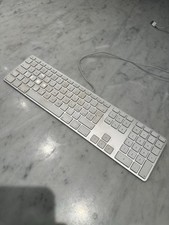 Apple A1243 Wired USB Keyboard with Numeric Keypad – EU Layout  comprar usado  Enviando para Brazil
