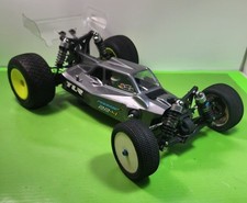 Usado, CARRO DE CONTROLE REMOTO VINTAGE LOSI 22-4.2 4×4 BUGGY LEVEMENTE USADO ROLO NÃO TESTADO comprar usado  Enviando para Brazil