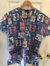 Uniforme médico de enfermagem ABSOLUTE Scrub Top tamanho M 2 bolsos GATOS CÃES MUITO BOM ESTADO comprar usado  Enviando para Brazil