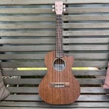 Ukulele de mogno corto elétrico tenor acústico Cordoba 20TM-CE comprar usado  Enviando para Brazil
