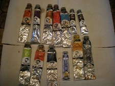 Lot tubes peinture d'occasion  Sedan