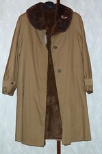 Cappotto impermeabile interno usato  Genova