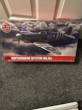 Airfix a17001 supermarine for sale  READING
