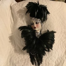 Unique creations lady for sale  Elkton