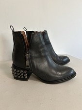 Jeffrey campbell boots for sale  Kenmore