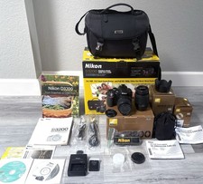 Kit de câmera digital Nikon D3200 24.2MP DSLR com contagem de obturador 18-55mm 55-200mm 4470 comprar usado  Enviando para Brazil