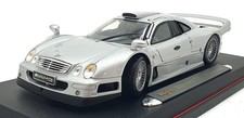 Maisto escala 1/18 fundido 36849 - Mercedes CLK-GTR versão Street - Prata comprar usado Maisto escala 1/18 fundido 36849 - Mercedes CLK-GTR versão Street - Prata comprar usado  Enviando para Brazil